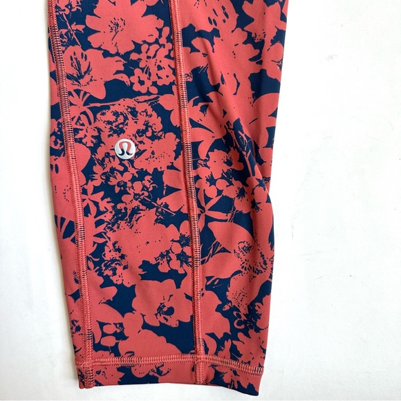 Lululemon Final Lap Crop 23” in Efflorescent Dark Canyon Onyx Blue 10 - Picture 9 of 13